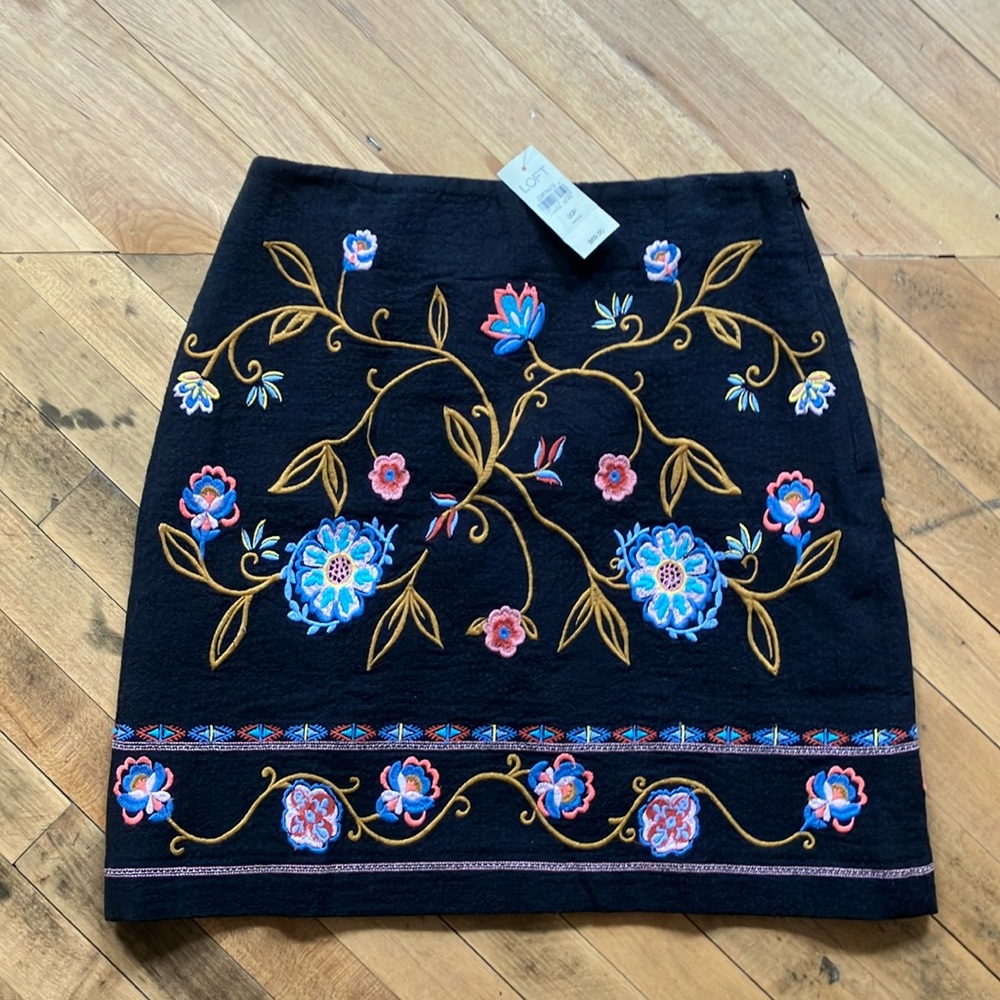 NWT loft embroidered skirt